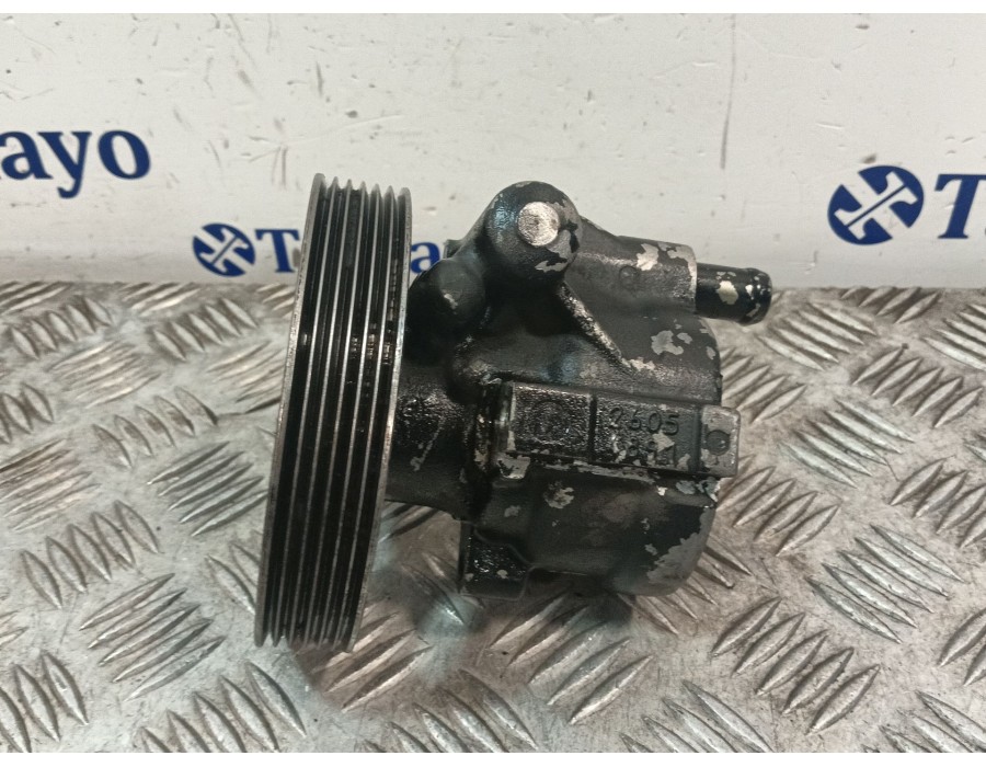 Recambio de bomba direccion para renault trafic ii furgoneta (fl) 1.9 dci 80 (fl0b) referencia OEM IAM 040701008  