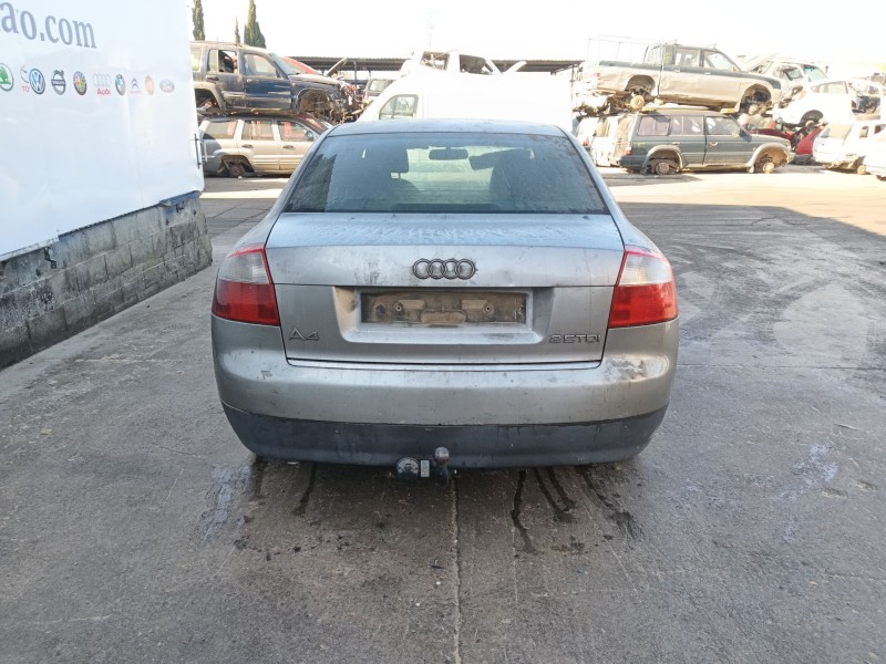 audi a4 b6 (8e2) del año 2003