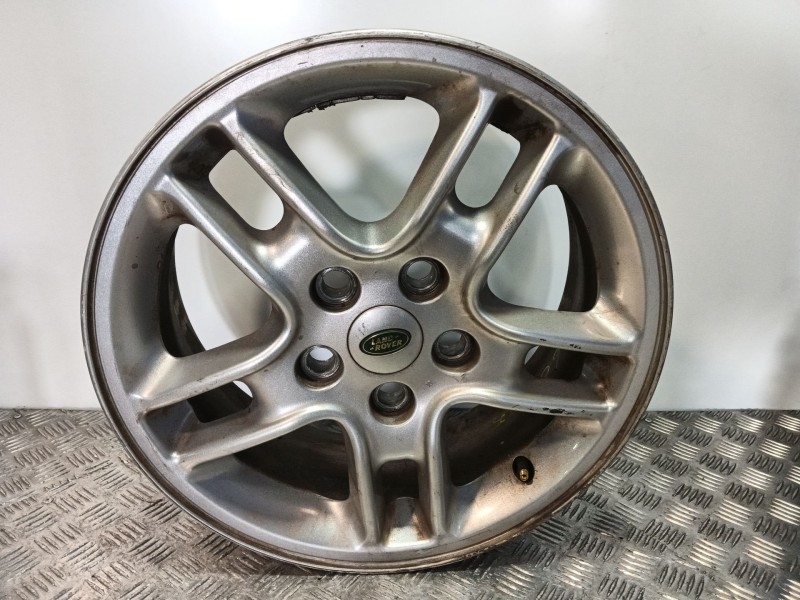 Recambio de llanta para land rover discovery iii (l319) 2.7 td 4x4 referencia OEM IAM 582MNH  