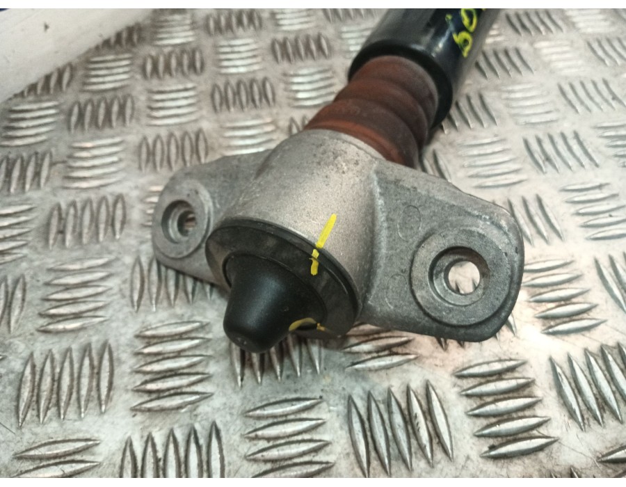 Recambio de amortiguador trasero derecho para kia xceed (cd) 1.6 gdi hybrid referencia OEM IAM 55300CARB0  