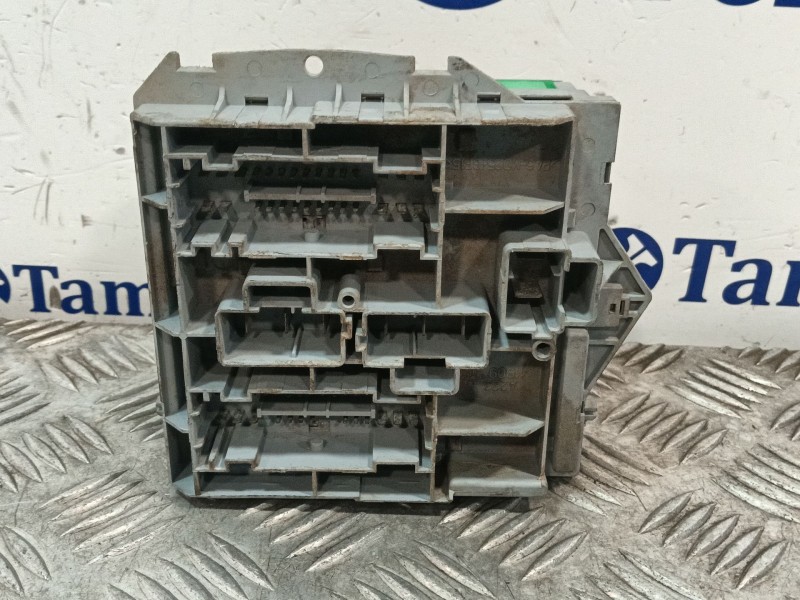 Recambio de caja reles / fusibles para fiat ducato furgon electrico - micro vett referencia OEM IAM 1349944080  