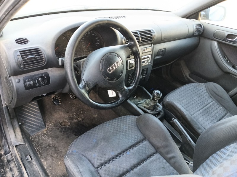 audi a3 (8l1) del año 1998