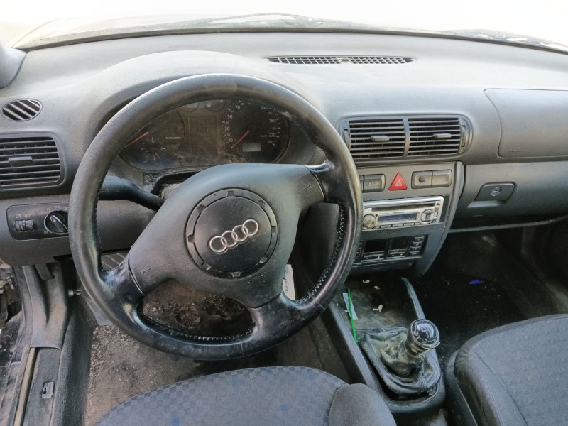 audi a3 (8l1) del año 1998