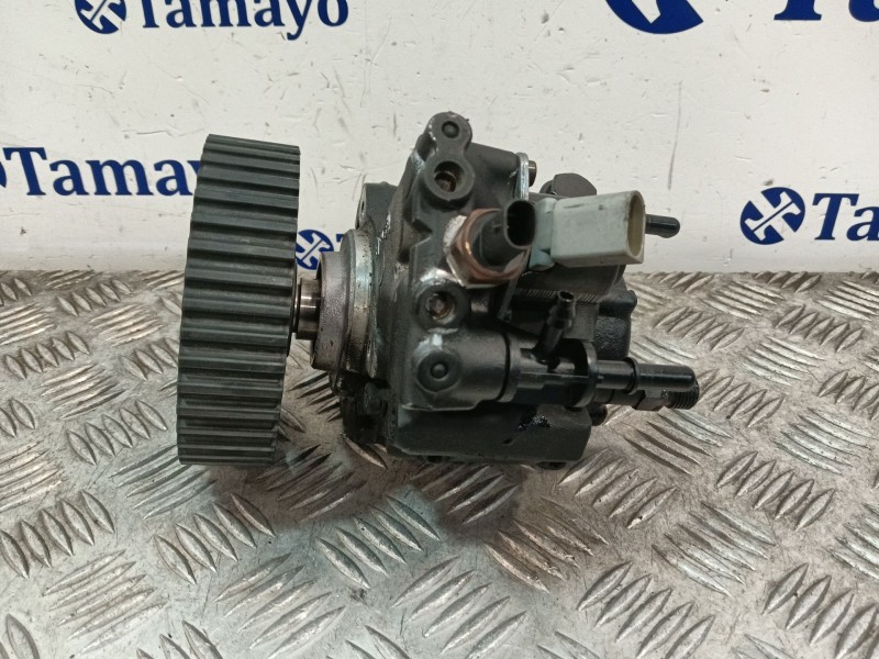 Recambio de bomba inyeccion para kia carnival referencia OEM IAM 9307Z530A  