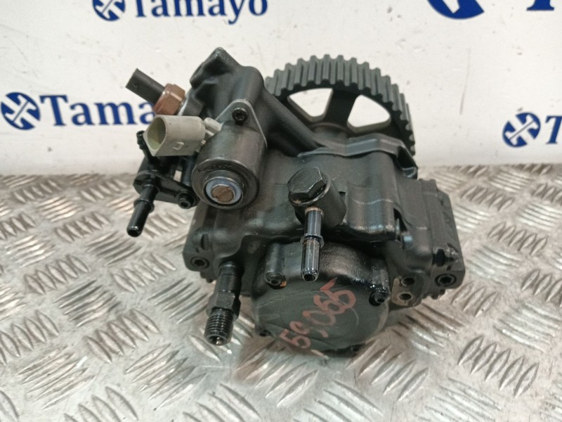 Recambio de bomba inyeccion para kia carnival referencia OEM IAM 9307Z530A  
