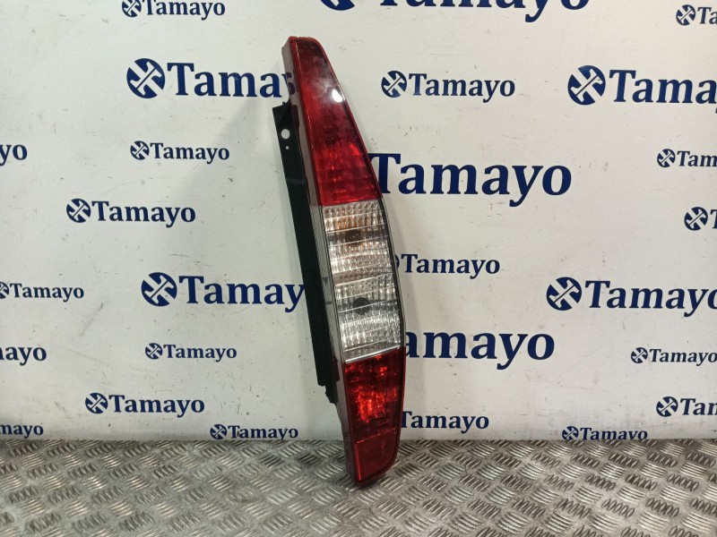 Recambio de piloto trasero derecho para fiat doblo (119) 1.9 jtd cat referencia OEM IAM 040600999000 40600748 