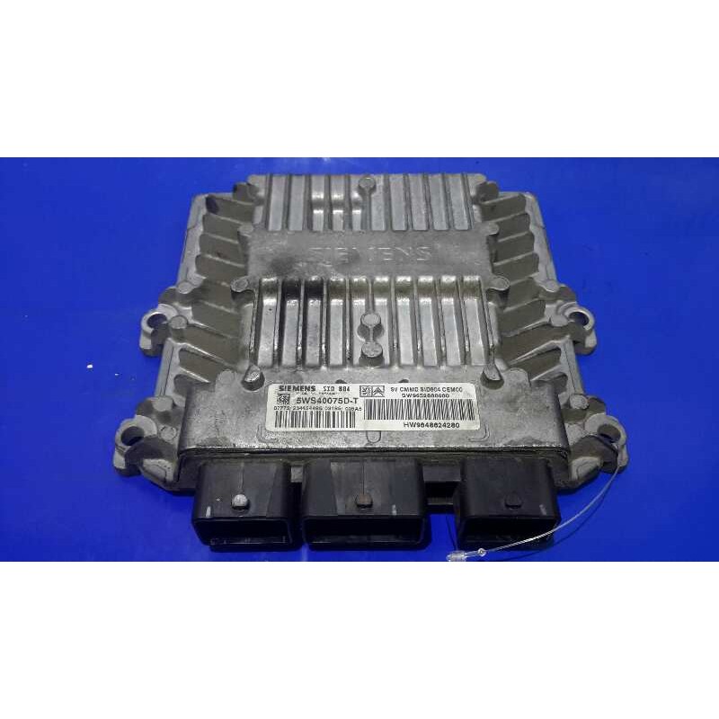 Recambio de centralita motor uce para citroen c2 1.4 hdi referencia OEM IAM 5WS40075DT SID804 SW9652888680