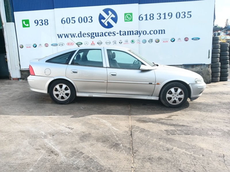 opel vectra b hatchback (j96) del año 2001