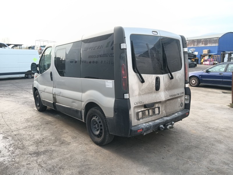 opel vivaro a furgoneta (x83) del año 2004