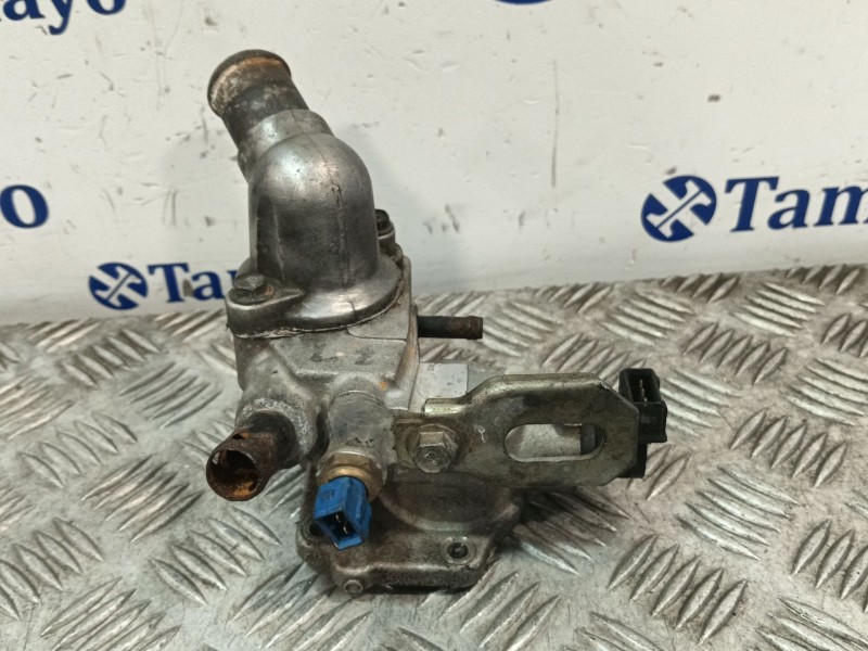 Recambio de carcasa termostato para chevrolet kalos referencia OEM IAM   