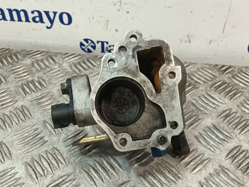 Recambio de carcasa termostato para chevrolet kalos referencia OEM IAM   