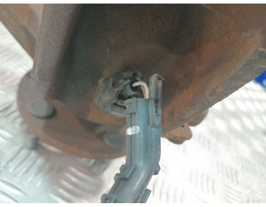 Recambio de mangueta delantera derecha para ford focus ii (da_, hcp, dp) 1.6 referencia OEM IAM 3M513K170  