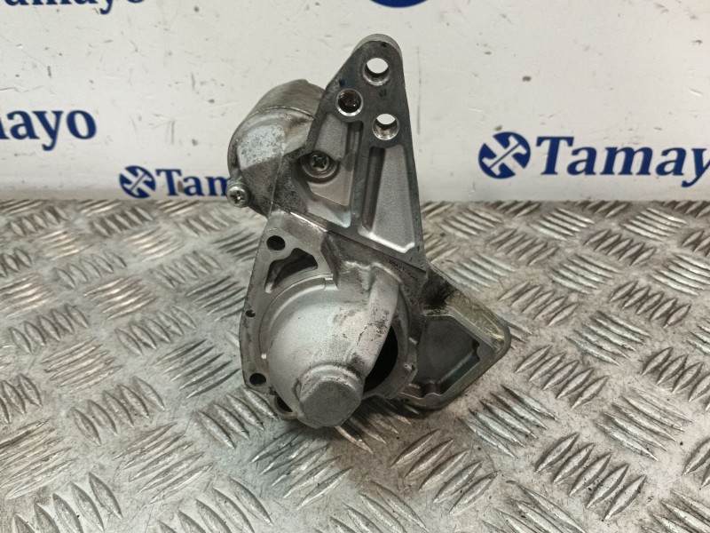 Recambio de motor arranque para dacia logan ii tce 90 referencia OEM IAM 233000557R  