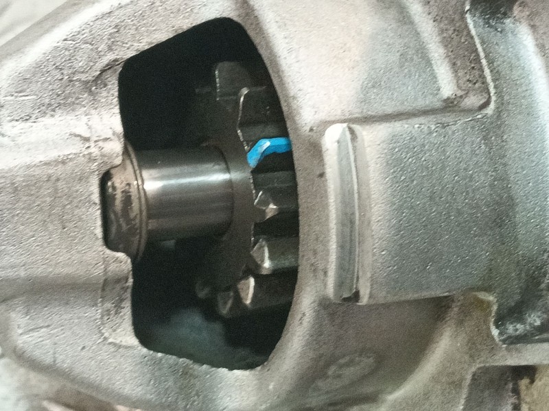 Recambio de motor arranque para dacia logan ii tce 90 referencia OEM IAM 233000557R  
