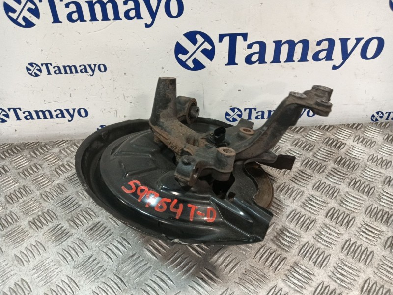 Recambio de mangueta trasera derecha para volkswagen golf v (1k1) 1.4 tsi referencia OEM IAM 8FJG8135  