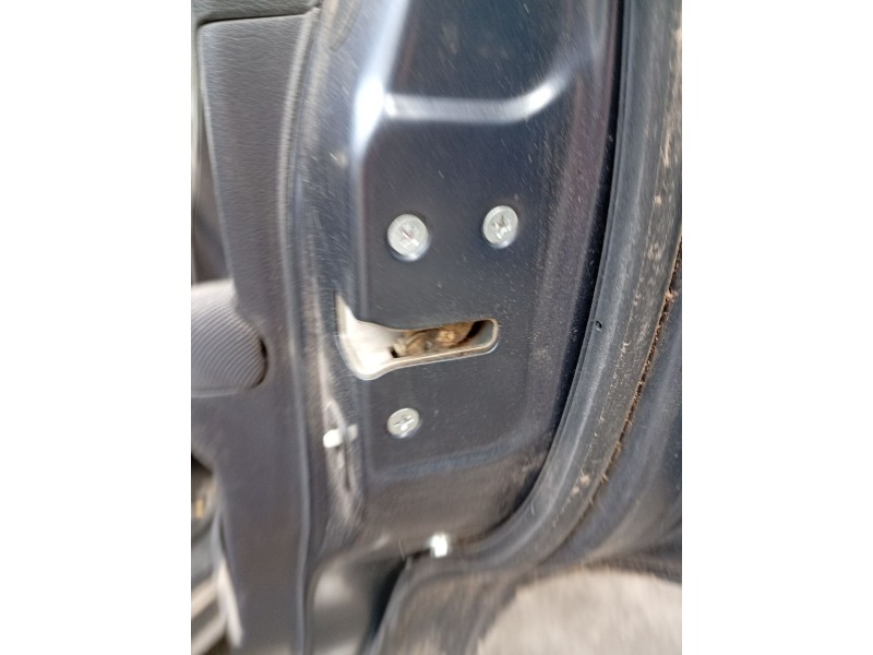 Recambio de cerradura puerta trasera derecha para honda cr-v (re) 2.2 ctdi referencia OEM IAM 72610SWAG03  