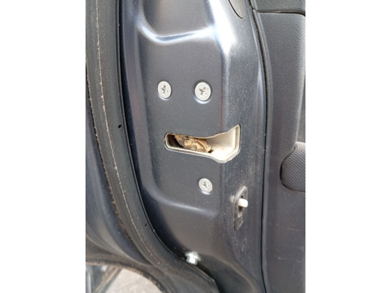 Recambio de cerradura puerta trasera izquierda para honda cr-v (re) 2.2 ctdi referencia OEM IAM 72650SWAG03  