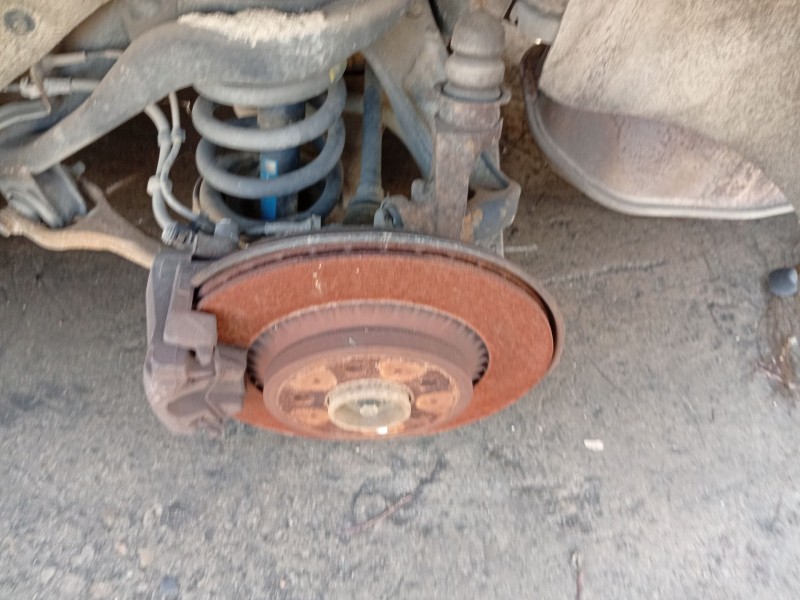 Recambio de mangueta trasera izquierda para volvo xc90 2.5 20v turbo cat referencia OEM IAM 31277991  