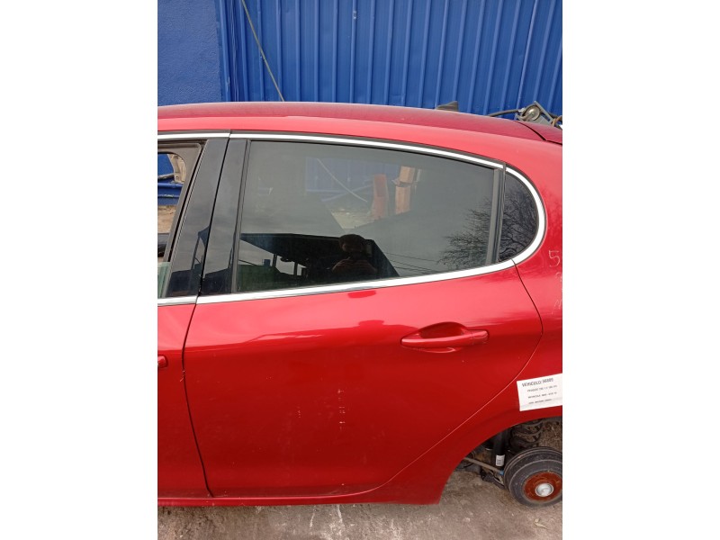Recambio de puerta trasera izquierda para peugeot 208 1.2 16v vti referencia OEM IAM   