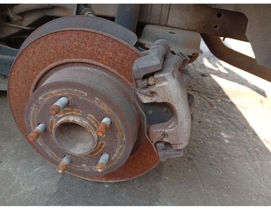 Recambio de pinza freno trasera izquierda para ford c-max 1.0 ecoboost cat referencia OEM IAM 2210215  