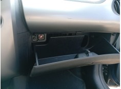 Recambio de guantera para peugeot 108 1.0 vti referencia OEM IAM    2