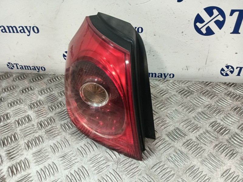 Recambio de piloto trasero izquierdo para volkswagen golf v (1k1) 2.0 tdi referencia OEM IAM 1K6945095AA  
