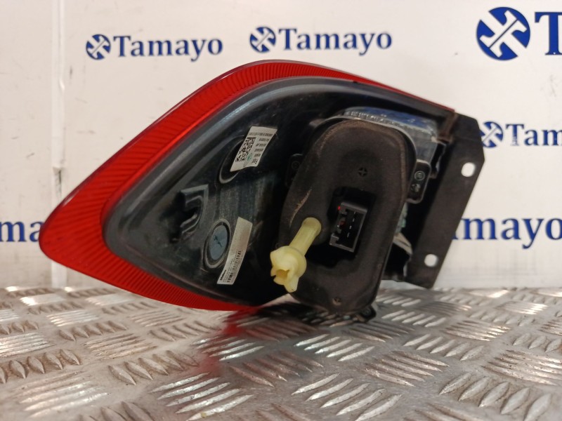 Recambio de piloto trasero derecho para ford ecosport 1.0 ecoboost referencia OEM IAM GN1513404DD 90104003 