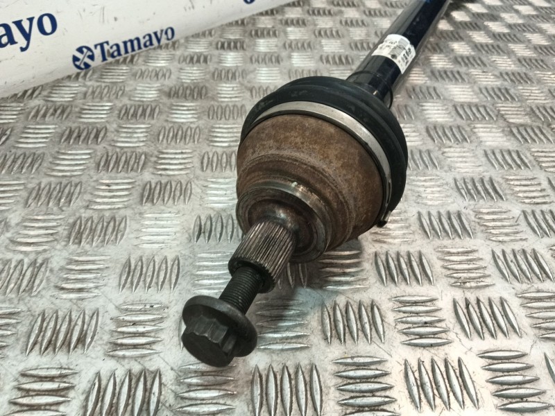 Recambio de transmision delantera derecha para volkswagen passat b7 variant (365) 2.0 tdi referencia OEM IAM 1K0407272RB  