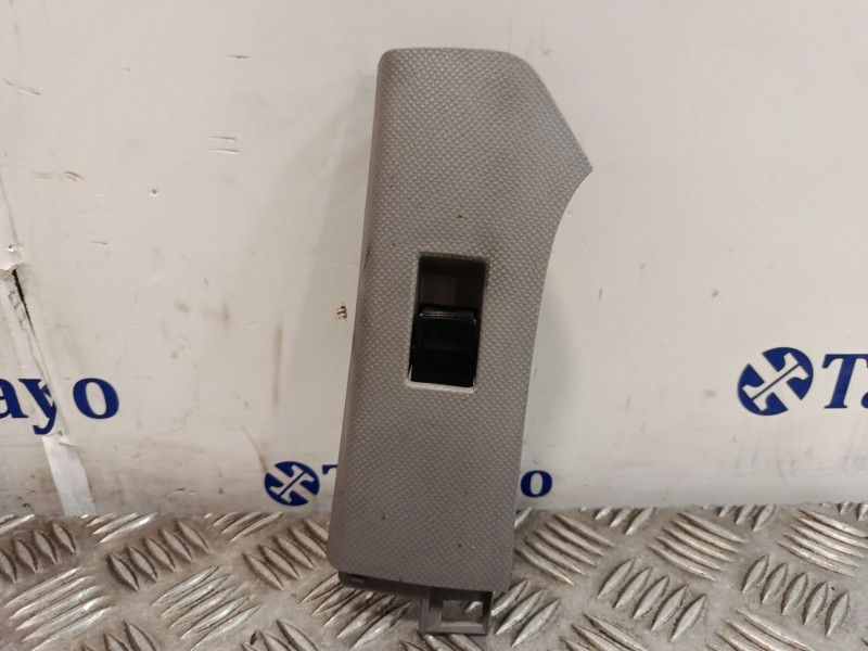 Recambio de maneta elevalunas delantera derecha para toyota yaris (_p9_) 1.4 d-4d (nlp90_) referencia OEM IAM 742310D090  