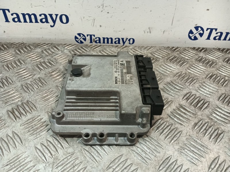 Recambio de centralita motor uce para citroën c2 (jm_) 1.4 hdi referencia OEM IAM 0281011785 9656709880 