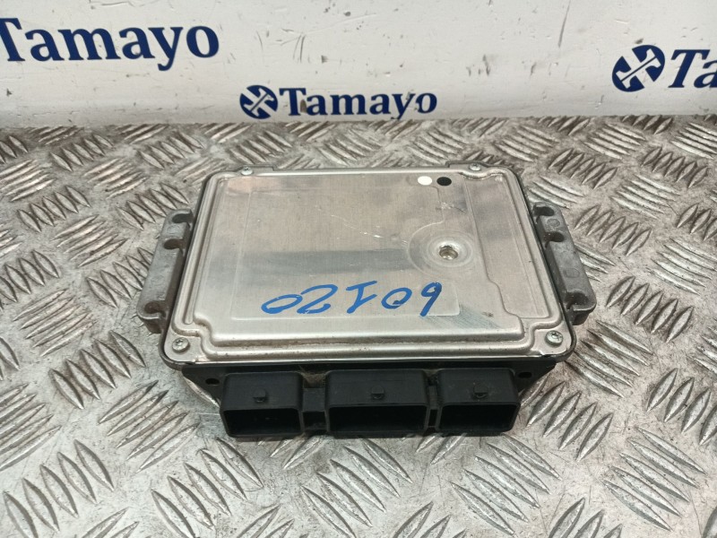 Recambio de centralita motor uce para citroën c2 (jm_) 1.4 hdi referencia OEM IAM 0281011785 9656709880 