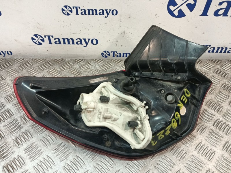 Recambio de piloto trasero derecho para opel astra j (p10) 1.7 cdti (68) referencia OEM IAM 13306454  