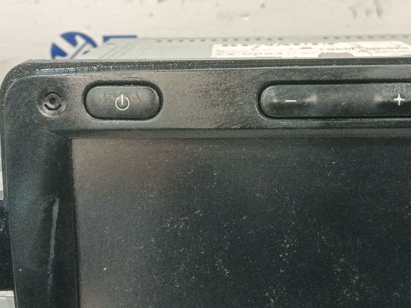 Recambio de sistema audio / radio cd para dacia duster ii referencia OEM IAM MEZ64202507  