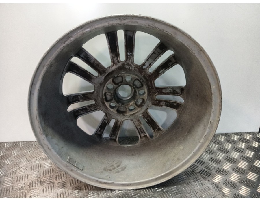 Recambio de llanta para land rover discovery iv (l319) 3.0 sdv6 4x4 referencia OEM IAM EH22-1007-AAW  