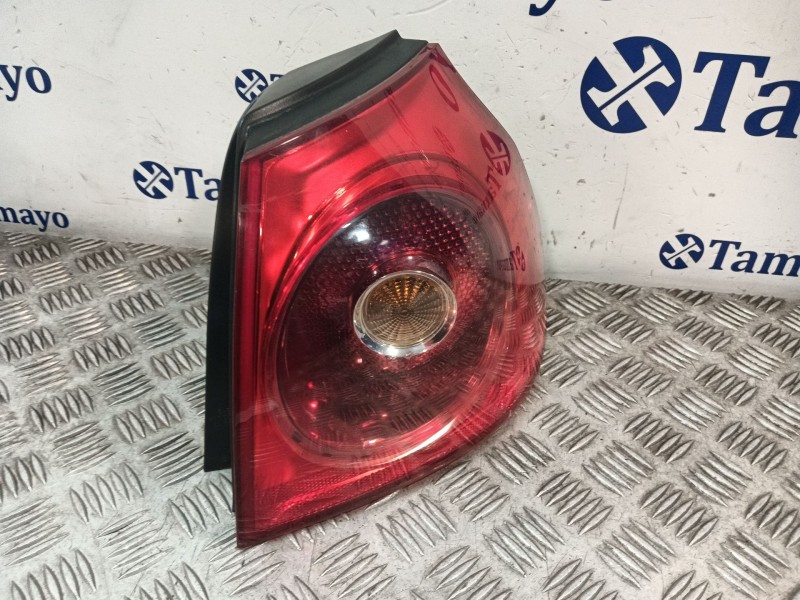 Recambio de piloto trasero derecho para volkswagen golf v (1k1) 2.0 tdi referencia OEM IAM 1K6945096AA  