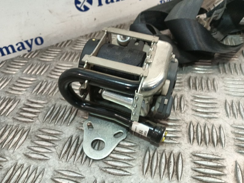 Recambio de cinturon seguridad delantero derecho para nissan juke (f15) referencia OEM IAM 6167590A 620242000A 