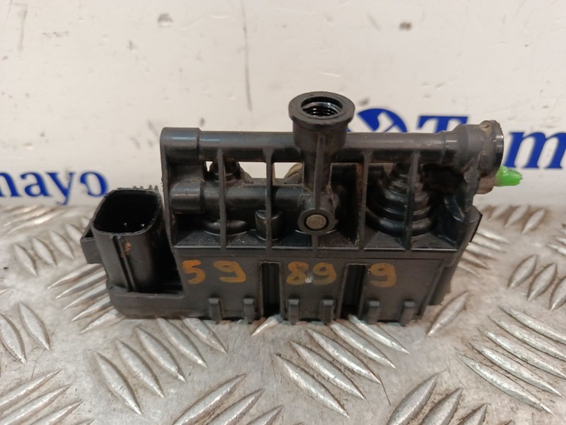 Recambio de valvula para land rover discovery iv (l319) 3.0 sdv6 4x4 referencia OEM IAM RVH000095  