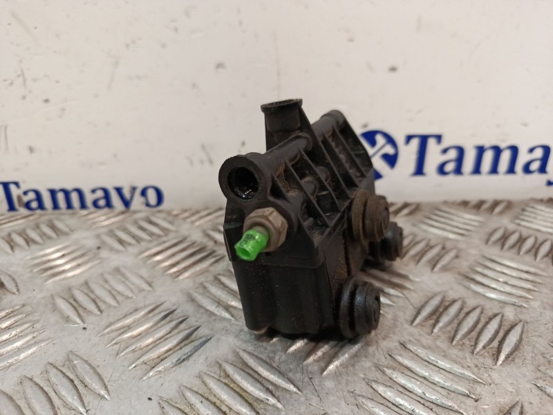Recambio de valvula para land rover discovery iv (l319) 3.0 sdv6 4x4 referencia OEM IAM RVH000095  