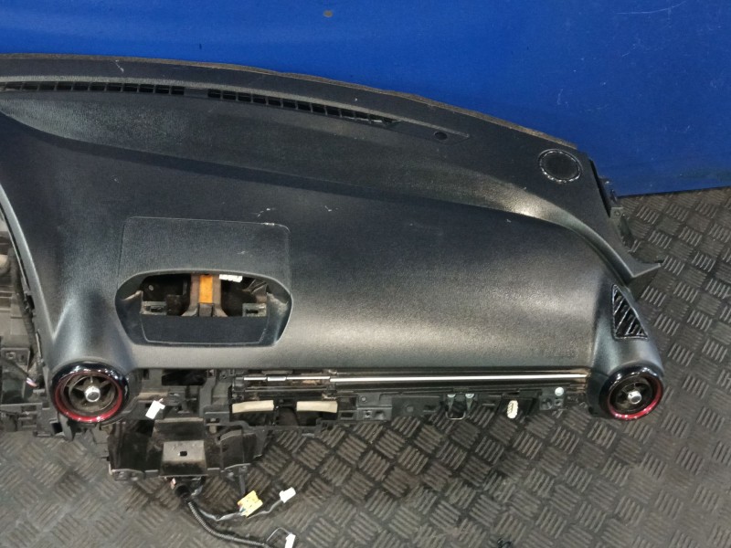 Recambio de salpicadero para mazda cx-3 (dk) 2.0 skyactiv-g (dk5w, dk6w) referencia OEM IAM   