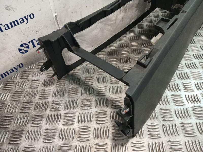 Recambio de consola central para hyundai ioniq (ae) 1.6 gdi hybrid referencia OEM IAM 84611G2000 84601G2030 84601G2070