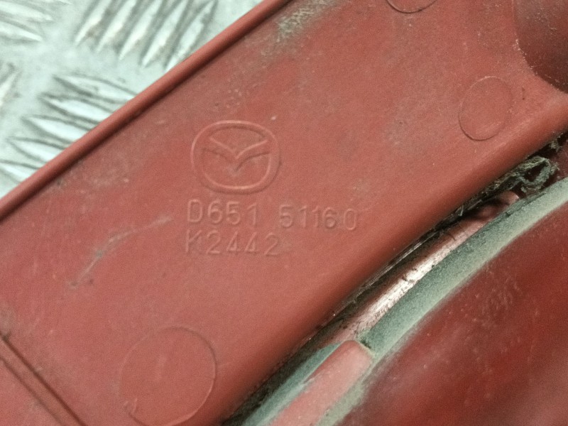 Recambio de piloto trasero izquierdo para mazda 2 (de_, dh_) 1.3 (de3fs) referencia OEM IAM D65151160  