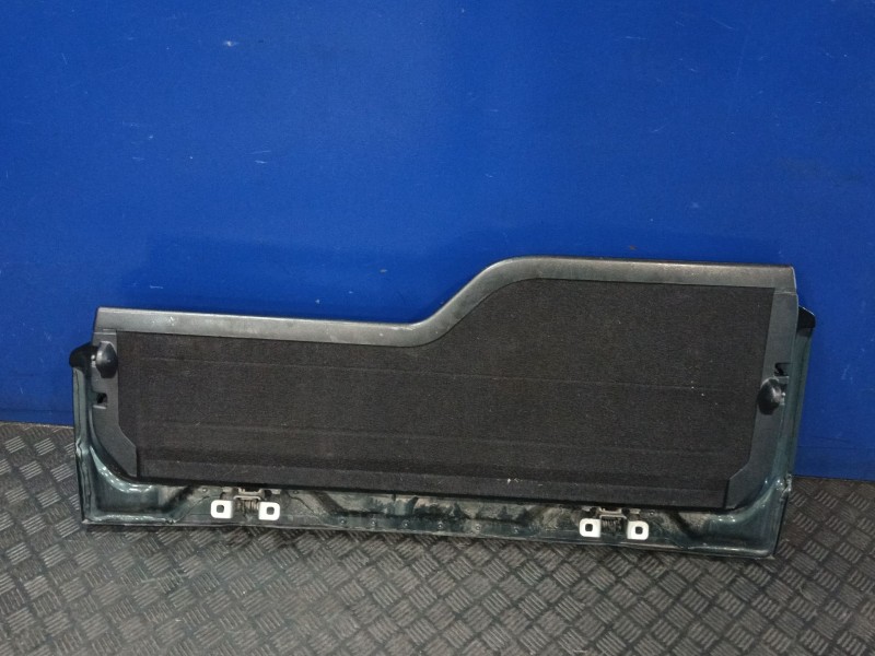 Recambio de porton trasero para land rover discovery iv (l319) 3.0 sdv6 4x4 referencia OEM IAM LR045549  
