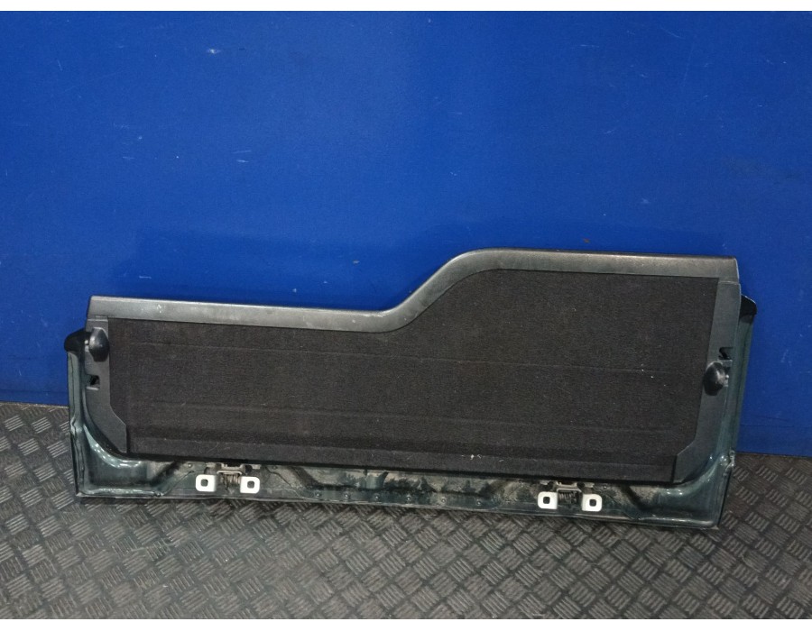 Recambio de porton trasero para land rover discovery iv (l319) 3.0 sdv6 4x4 referencia OEM IAM LR045549  