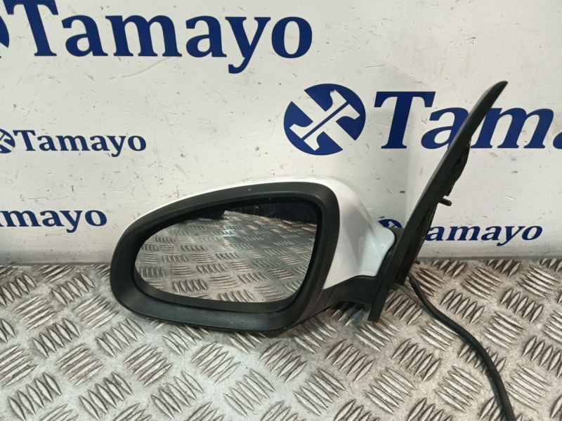 Recambio de retrovisor izquierdo para opel astra j (p10) 1.7 cdti (68) referencia OEM IAM 583211LLL  