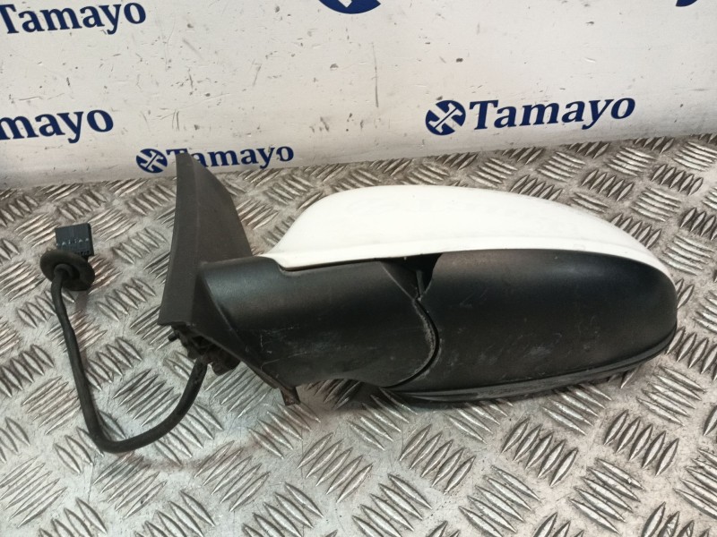 Recambio de retrovisor izquierdo para opel astra j (p10) 1.7 cdti (68) referencia OEM IAM 583211LLL  