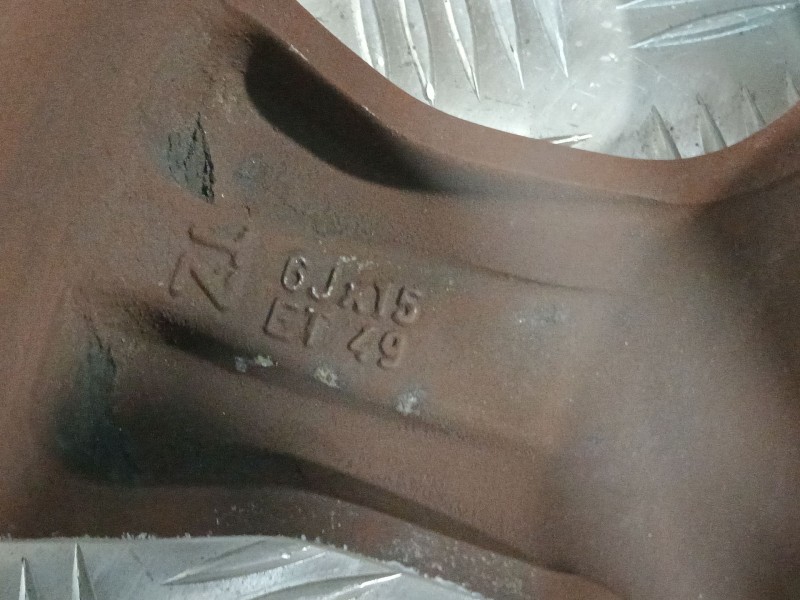 Recambio de llanta para opel vectra b hatchback (j96) 2.0 dti 16v (f68) referencia OEM IAM 62505  