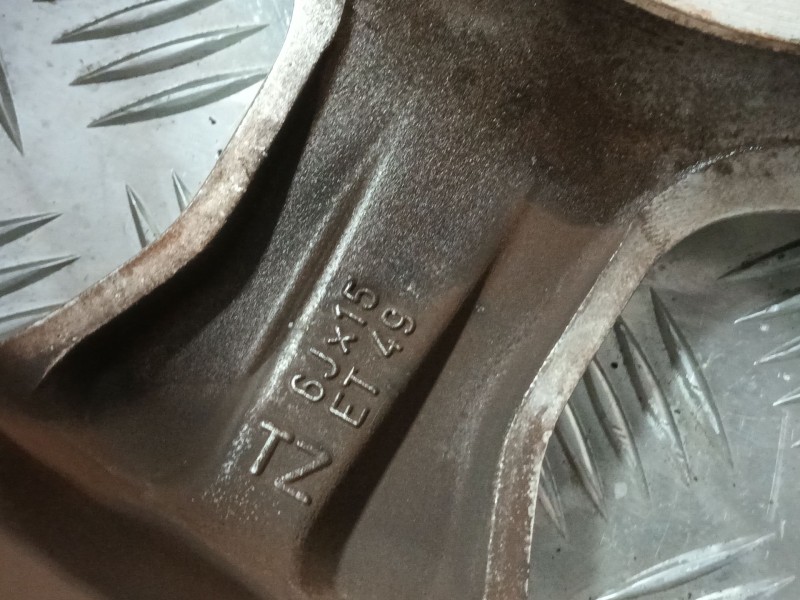 Recambio de llanta para opel vectra b hatchback (j96) 2.0 dti 16v (f68) referencia OEM IAM 62505  