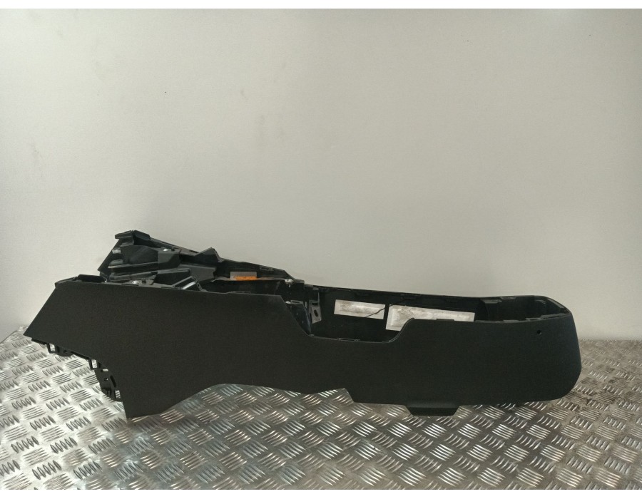Recambio de consola central para mazda cx-3 (dk) 2.0 skyactiv-g (dk5w, dk6w) referencia OEM IAM D10S64421  