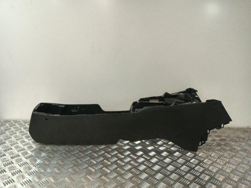 Recambio de consola central para mazda cx-3 (dk) 2.0 skyactiv-g (dk5w, dk6w) referencia OEM IAM D10S64421  