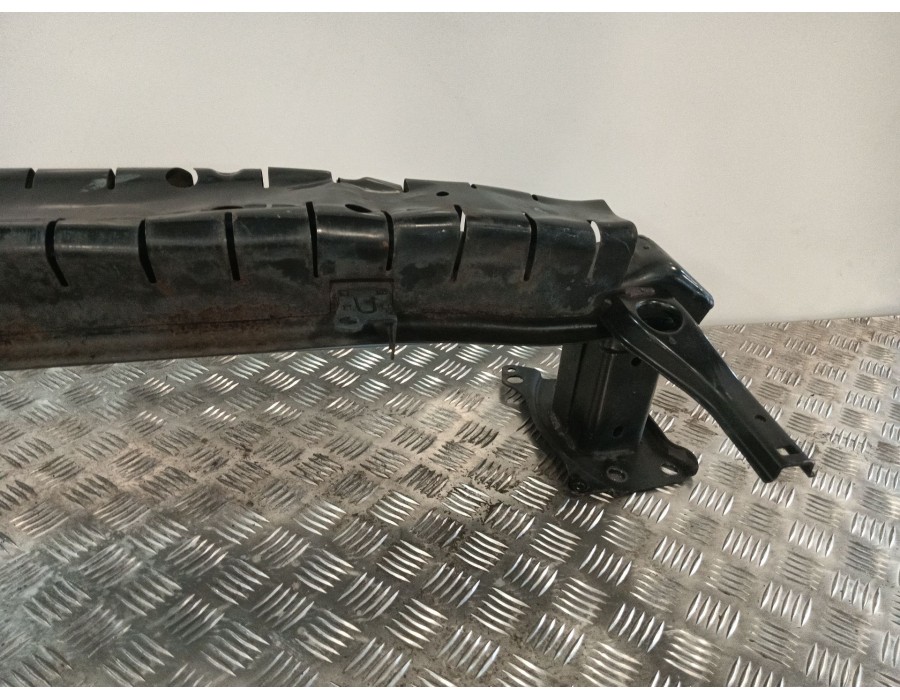Recambio de refuerzo paragolpes delantero para volkswagen passat b7 variant (365) 2.0 tdi referencia OEM IAM VWB7124403 VWB71244